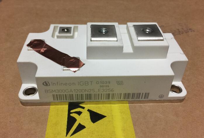 英飛凌IGBT模塊 BSM300GA120DN2 300A 1200V